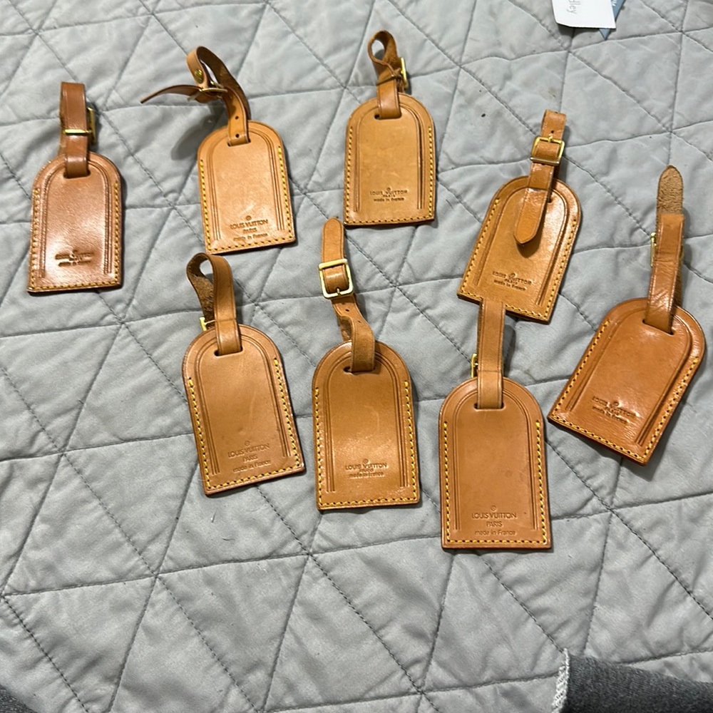 COPY - Louis Vuitton Luggage Tag (price is for only one)